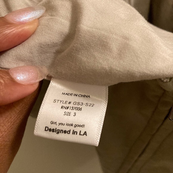 GIA/irl “Alaia” Off The Shoulder Corset Top with Puff Sleeves ,Light Sage, 3X - Picture 8 of 16